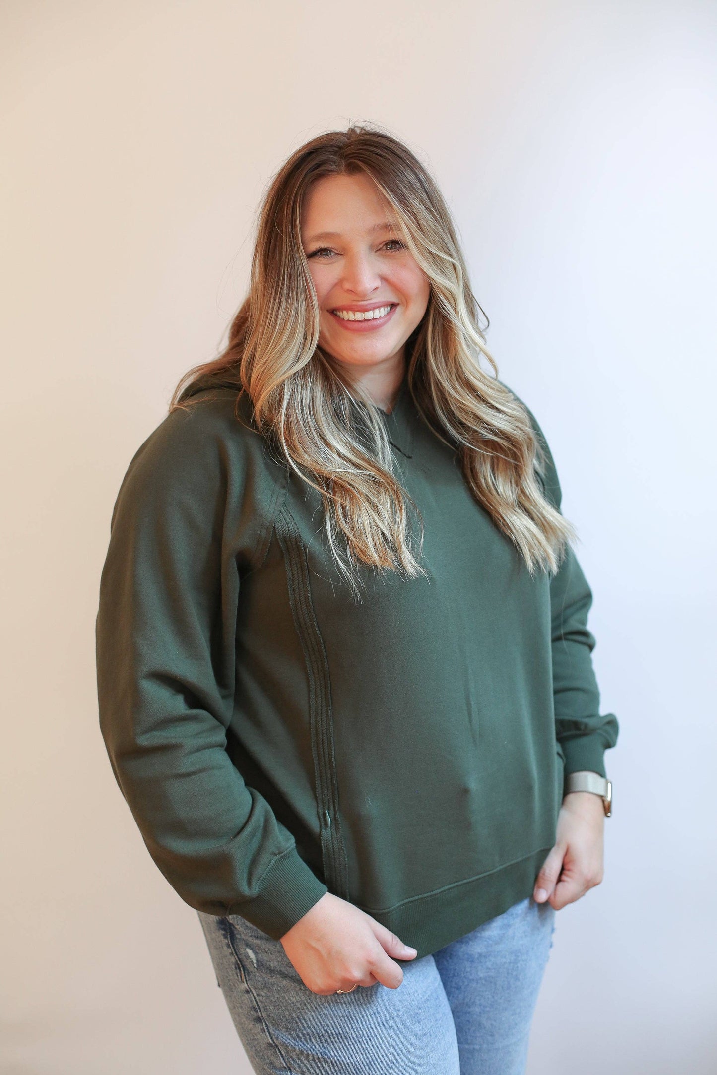 Nursing Friendly Side zip hoodie /forest green/Clay