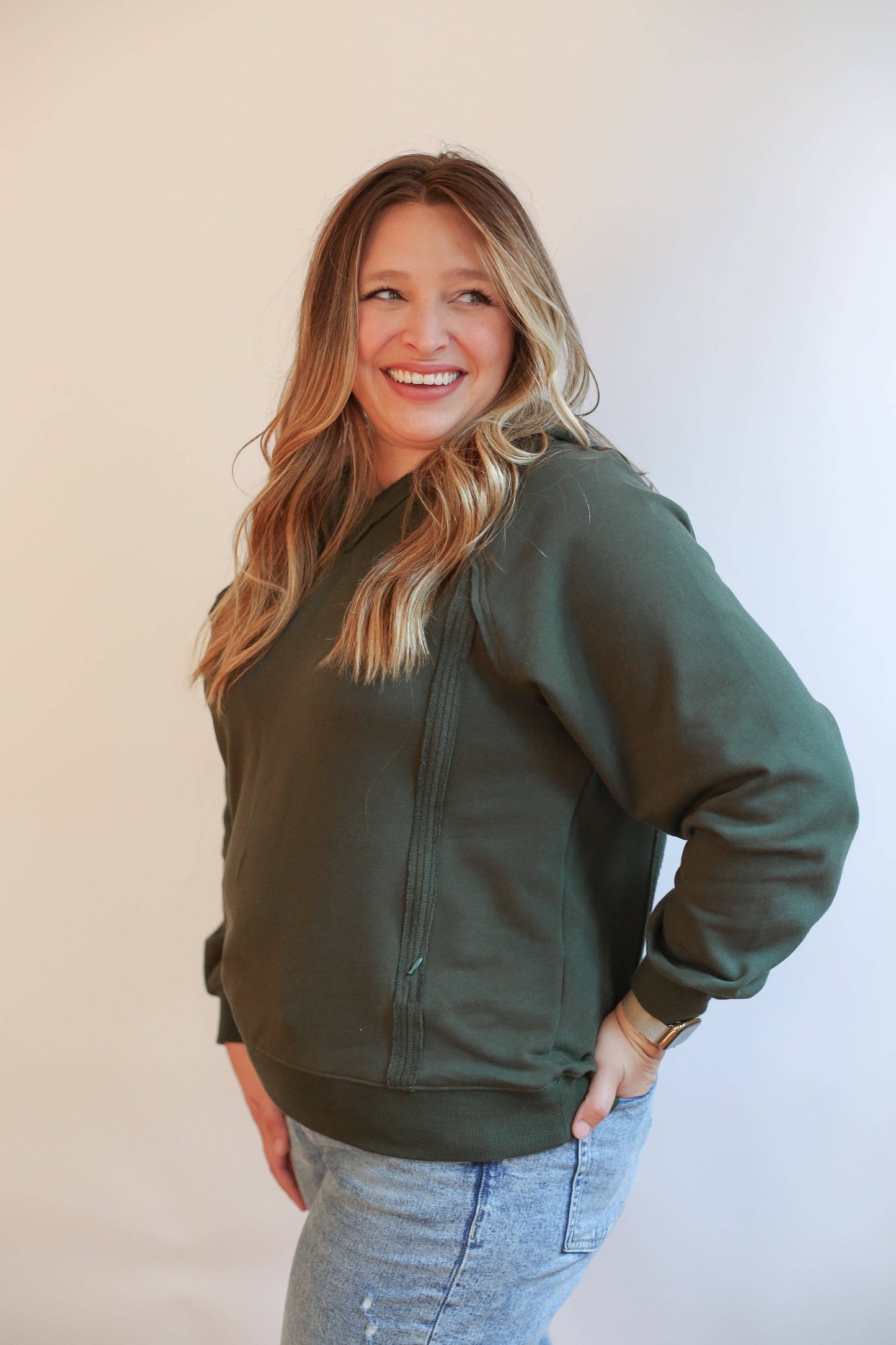 Nursing Friendly Side zip hoodie /forest green/Clay